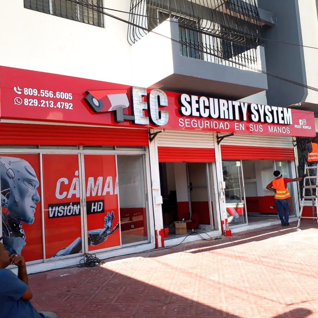 ¡nos encargamos de hacer que tu marca se vea y luzca bien! acompañándola desde su nacimiento hasta su punto mas elevado ¡haciendo de su desarrollo una bonita historia que con (2)