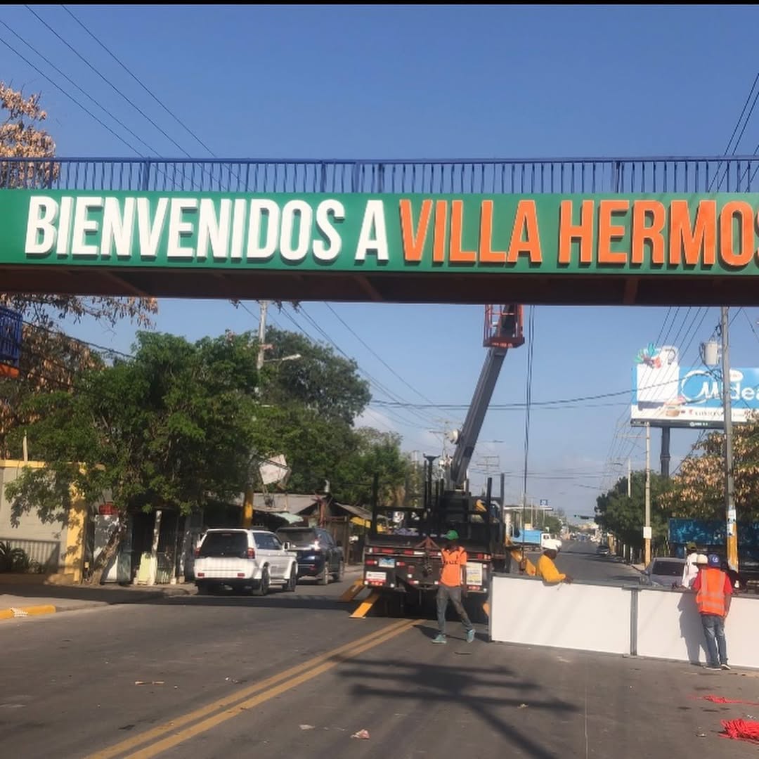 ¡tú lo imaginas, nosotros lo creamos! 829 256 2424 whatsapp 829 587 5868..@formcreativerd.. 'damos forma a tus ideas'. #letreros #rotulacion #fachadas #publicidad #vallas #acrili